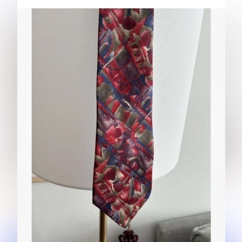 Vintage Oleg Cassini Silk  Floral Designer Tie Luxury